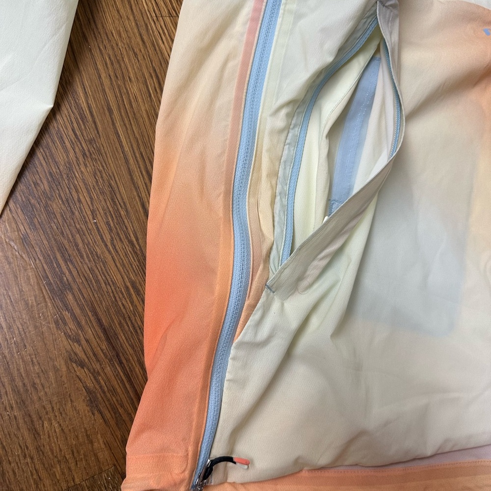 NWOT‎ Lululemon Men’s X MADHAPPY EXPEDITIONIST ANORAK - Picture 13 of 15